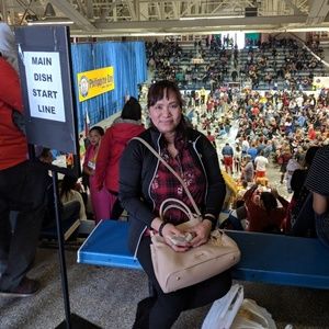 Meet your Posher, Stephanie